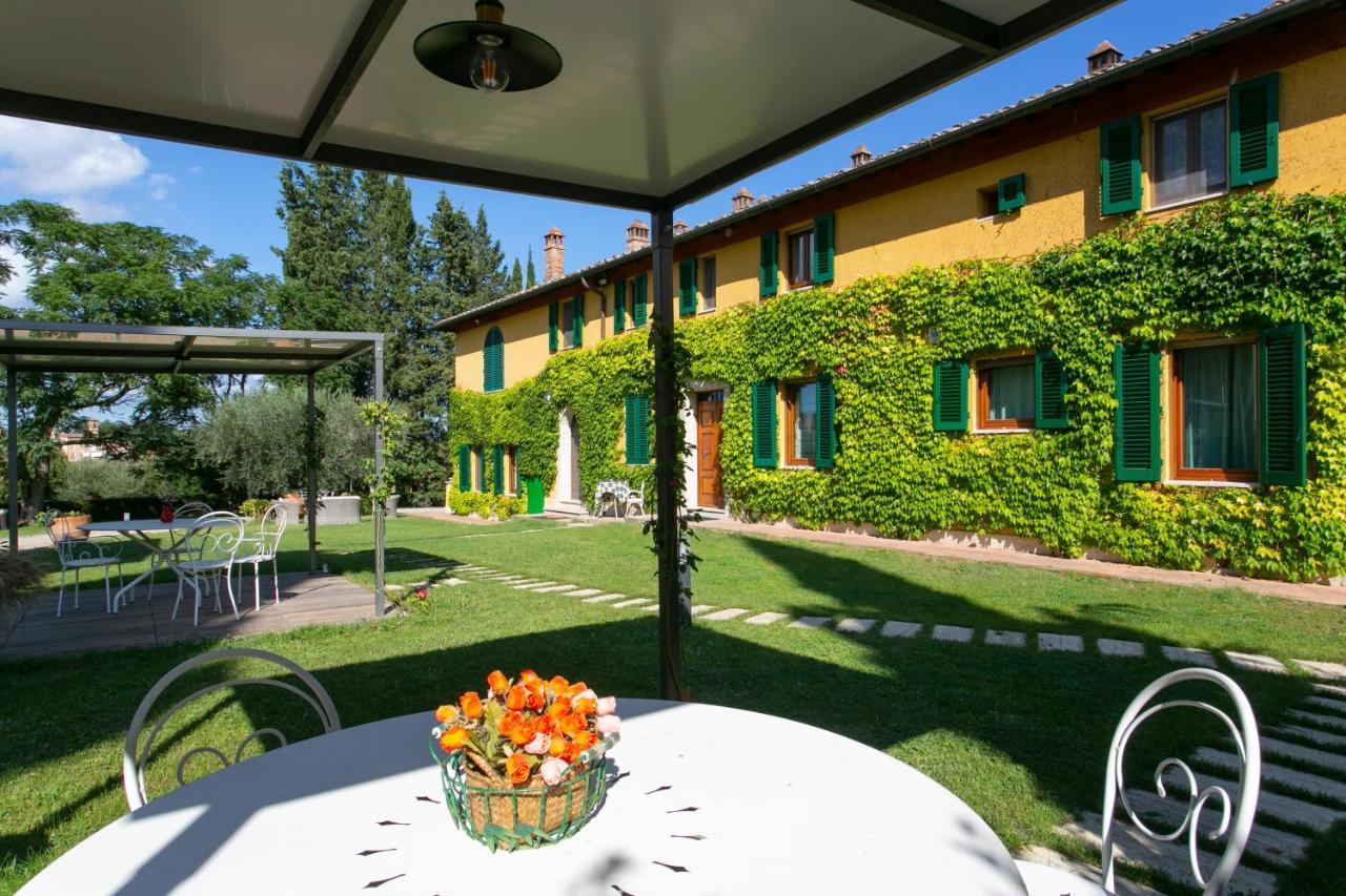Villa Santa Chiara Siena Exterior foto